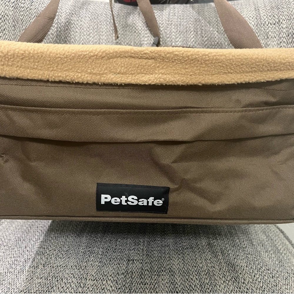 PetSafe Travel Pet Booster Seat-NEVER USED - Picture 5 of 6